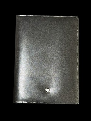 Montblanc Meisterstuck leather passport holder new with out box READ