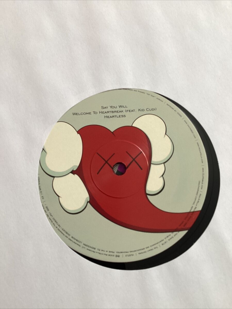 Kanye West 808's & Heartbreak 2 LP CD Deluxe Set First Press Kanye West 808's & Heartbreak 2 LP CD Deluxe Set First Press