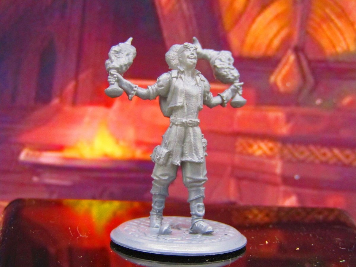 ヴァイアル アルケミスト・ミニ The Alchemist mini Amazon.com: Pathfinder Miniature: Damiel, Iconic Alchemist