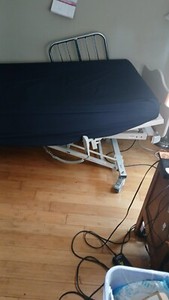 bariatric hospital bed