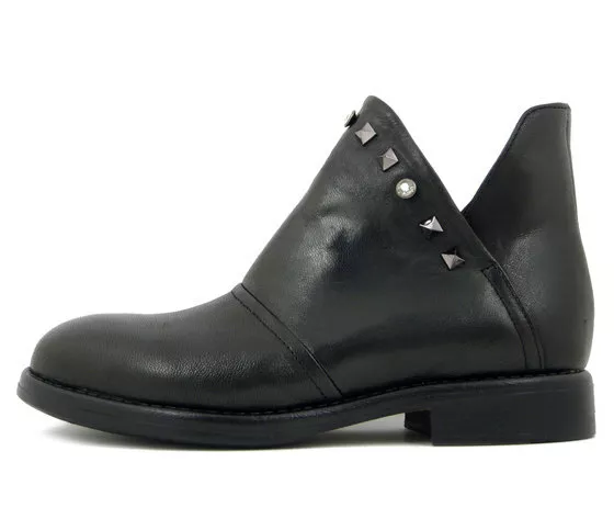 Bottine femme clouté new arrivals