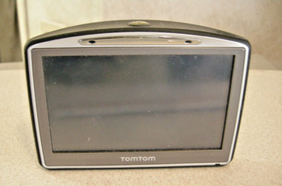 TomTom GO 720 4.3'' Screen GPS Navigator US Canada Tom Tom Bluetooth