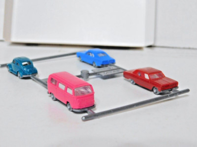 Wiking N 91001  Vehicle Set VW Bug, VW Van, Chevy Malibu, Opel Rekord   NIB