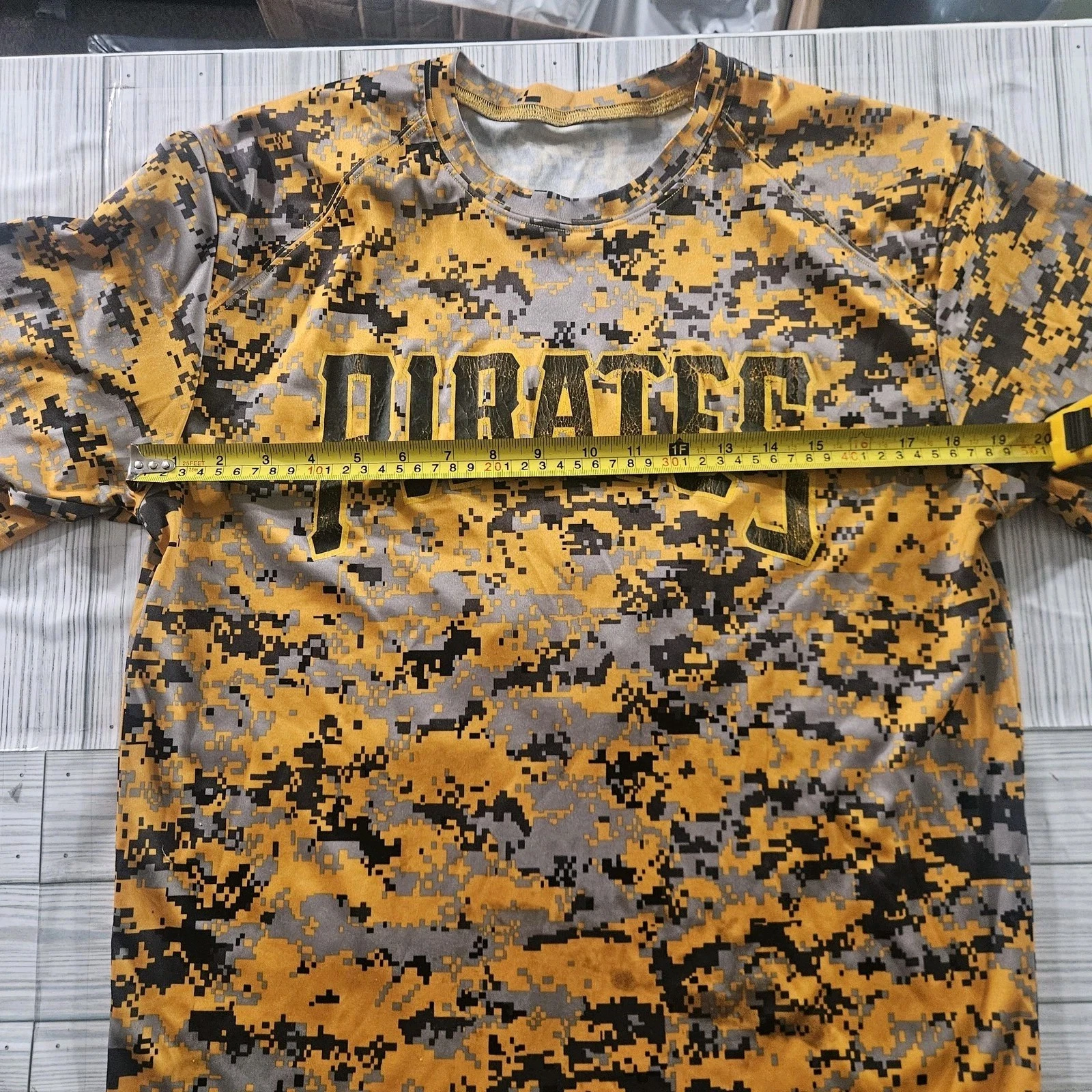 Pirates Shirt Mens Medium Yellow Camo Baseball Babe Ruth Jersey Number 8 - thumbnail 4