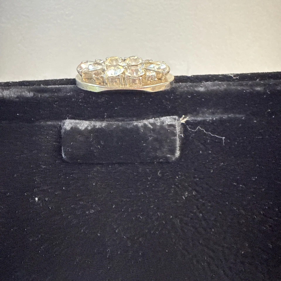 Cartera sin asas vintage de terciopelo negro Garay Art Deco para damas Foto 2 de 4