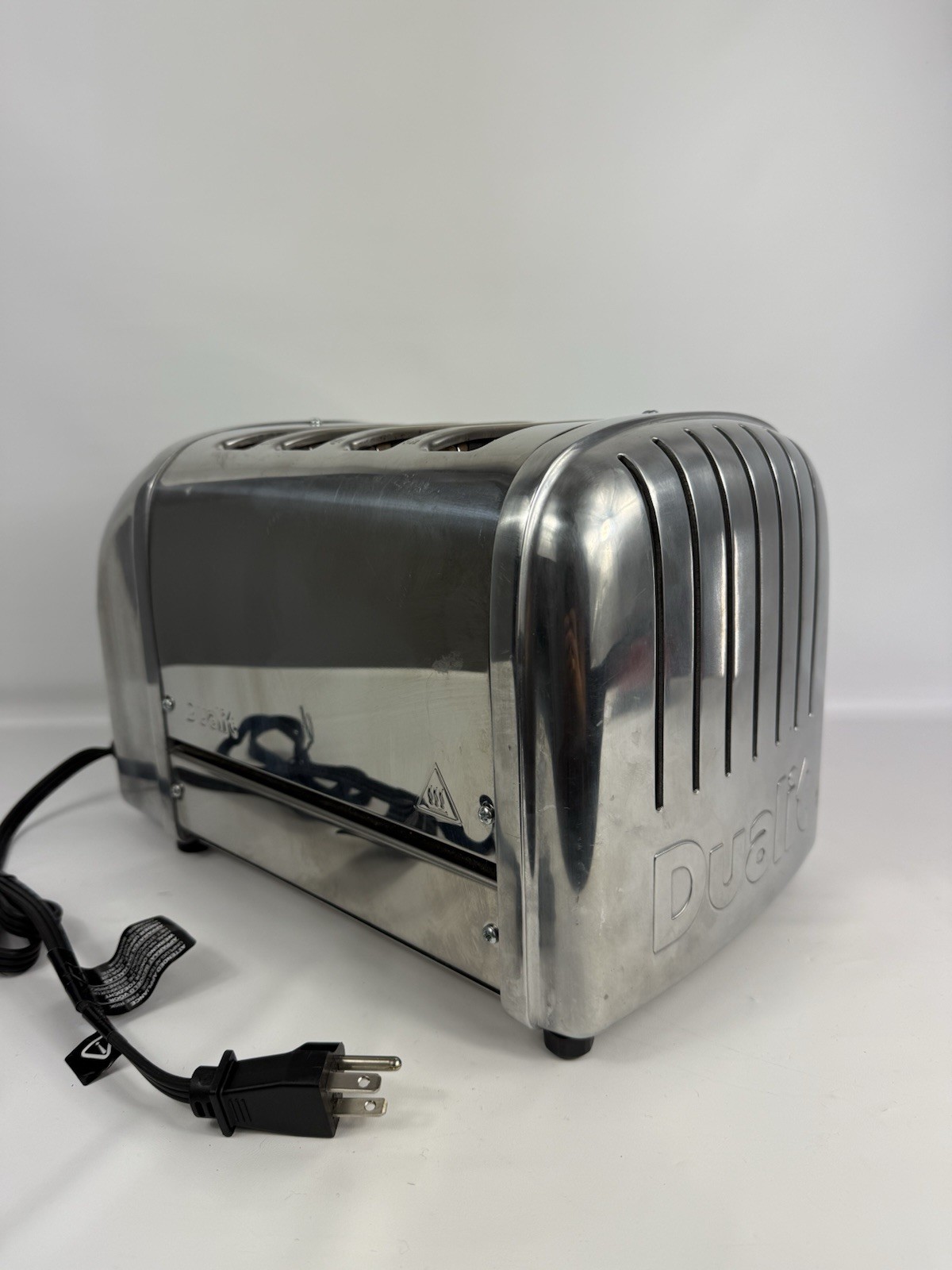 Dualit 4 Slice Toaster Stainless retro chrome (Model D4VMHA US) 1800w 47150