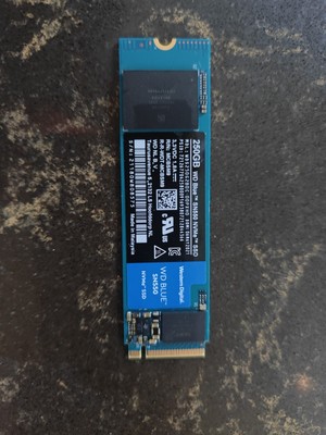 Western Digital 250GB M.2 NVMe Internal SSD Tested, New System Pull WDS250G2X0C