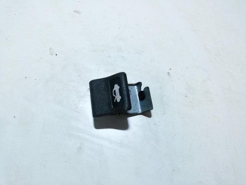 Motorhaubenöffner Griff Hebel  Opel Vectra DE622795-93
