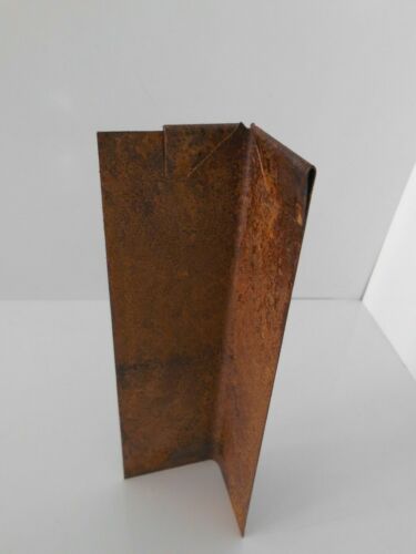 Ecke Corten rostig Eckverbinder Rasenkante Rasenkanten Winkel Stahl roh Eckstück