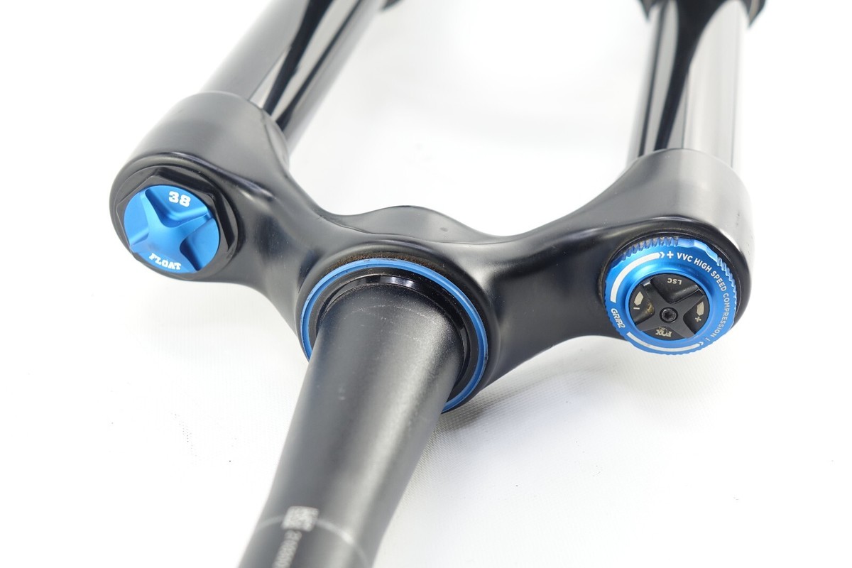 最終値下げFOX 38 PERFORMANCE ELITE 29インチ180mm Fox 38 Performance Elite 29