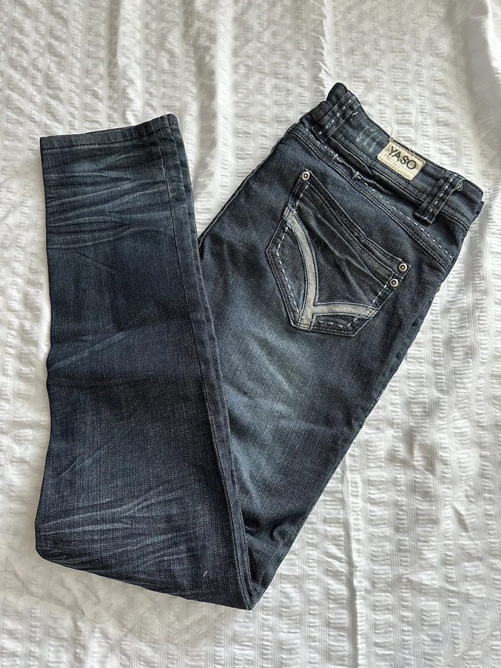 YASO Women's Jeans Skinny DisTressed Size 9/10 31” Inseam - Image 3 of 4