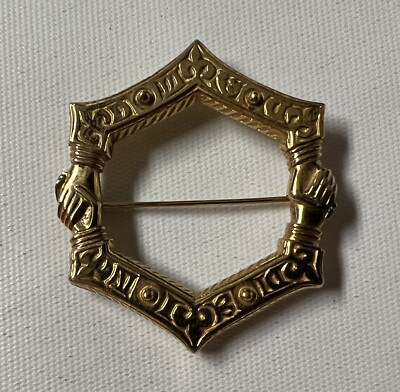 Boutique De Muses Fleur De Lis Fermail de Cluny Gold Tone Brooch Pin