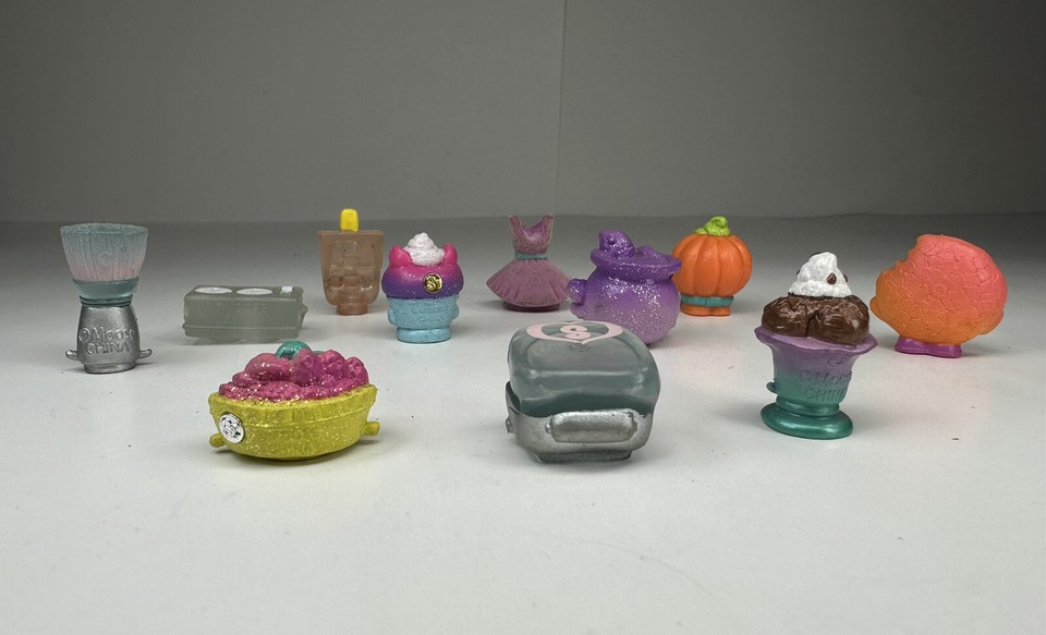 Shopkins ULTRA RARE Lot of 11 Pumkin, Blushy Brush, Fish Bowl, Cookie ...