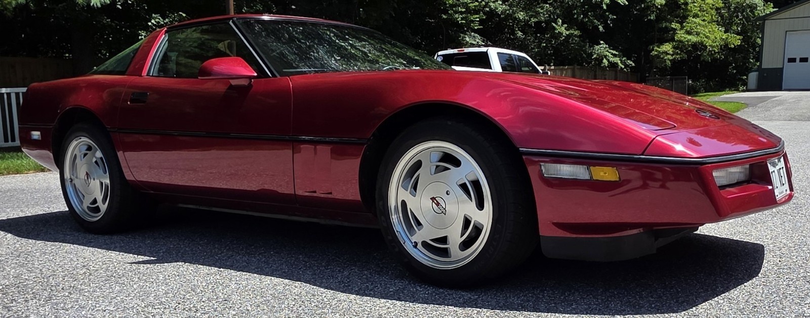 1989 Red Chevrolet Corvette   | C4 Corvette Photo 6
