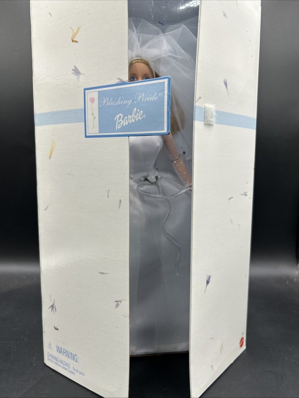 1999 Mattel Blushing Bride Barbie Doll Special Edition NRFB Wedding Gown IOB. ML