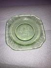 Vintage Green Uranium / Vaseline Sylvan Federal Glass "Parrot" 6” Plate.  Mint