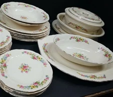 Coronet by Homer Laughlin China Porcelain Roses Florals 18pcs Dinner Service USA