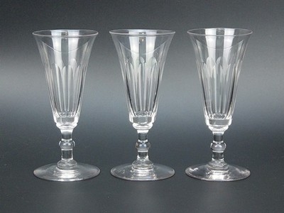 Antikes 3er Set Sektglas geschliffene Flötenplatten um 1830