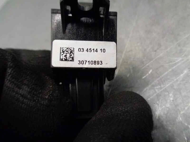 Painel de controle da janela traseira 30710893 destro para VOLVO S80 BERLINA 2.4 2006 3130345 - Imagem 3 de 3