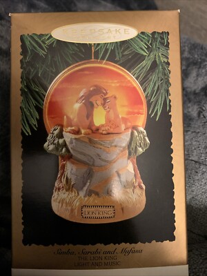 Hallmark Ornament 1994 Simba Sarabi & Mufasa The Lion King Light And Music