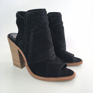 vince camuto karinta