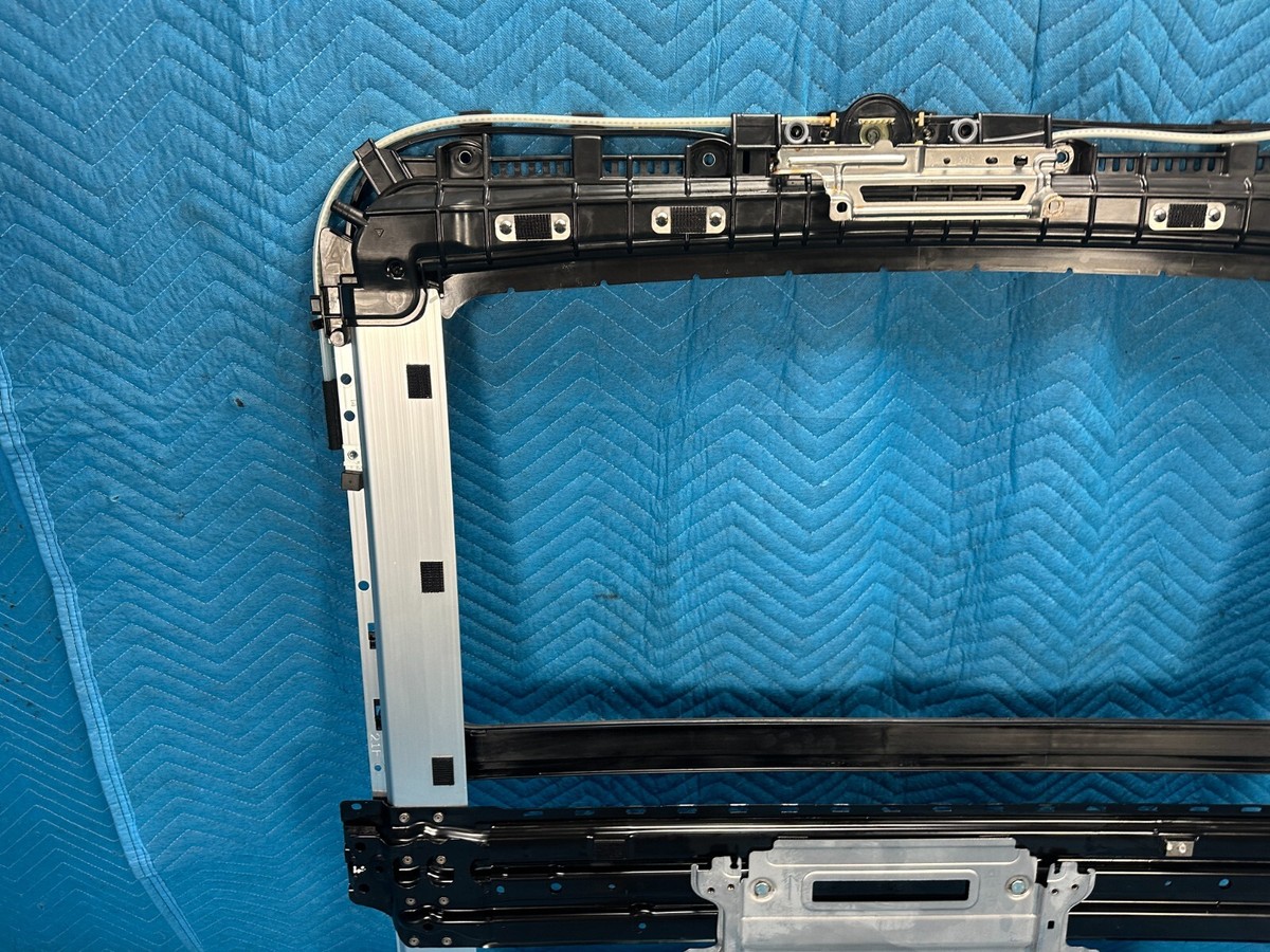Lexus LX570 Land Cruiser Sunroof Frame Housing w/ Drive Cable 2008