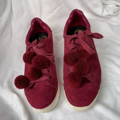 Sam Edelman Circus Carmela Womens Size 7 Sneaker Cranberry Shoes Pom Poms