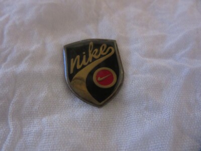 Nike Vintage Pin Abzeichen - markiert und Verschluss abgebrochen (DK # 8)