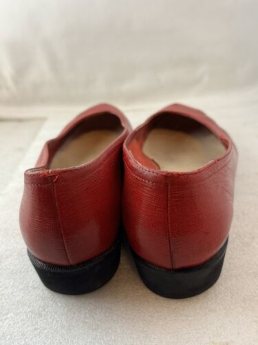 Zapatos vintage Salvatore Ferragamo de cuero rojo talla 8,5 - Imagen 8 de 12