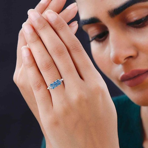 Gorgeous!! 2.70ctw Cambodian Blue & White Zircon Ring Platinum Plated Size 7 - Picture 2 of 5