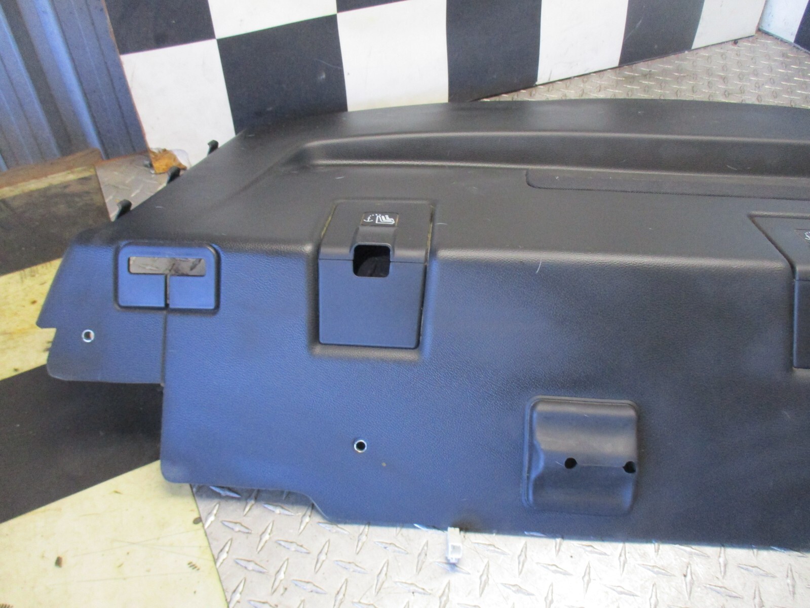 14-17 2017 Maserati Ghibli REAR PARCEL SHELF TRIM UNDER WINDOW PANEL