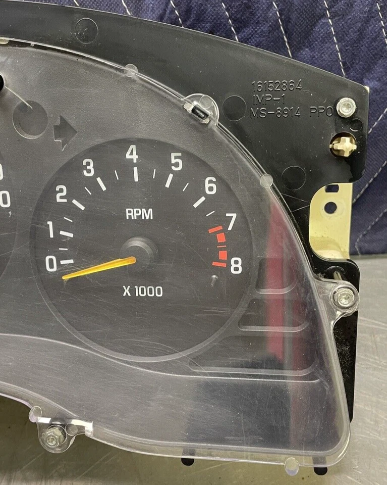 1997 Chevrolet Monte Carlo Lumina Instrument Gauge Cluster W/Tach 107,809 Miles Foto 4 de 4