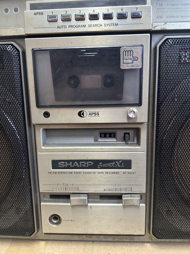 シャープ　GF505ST Sharp GF-505ST Stereo Cassette Radio AM/FM Excellent Working