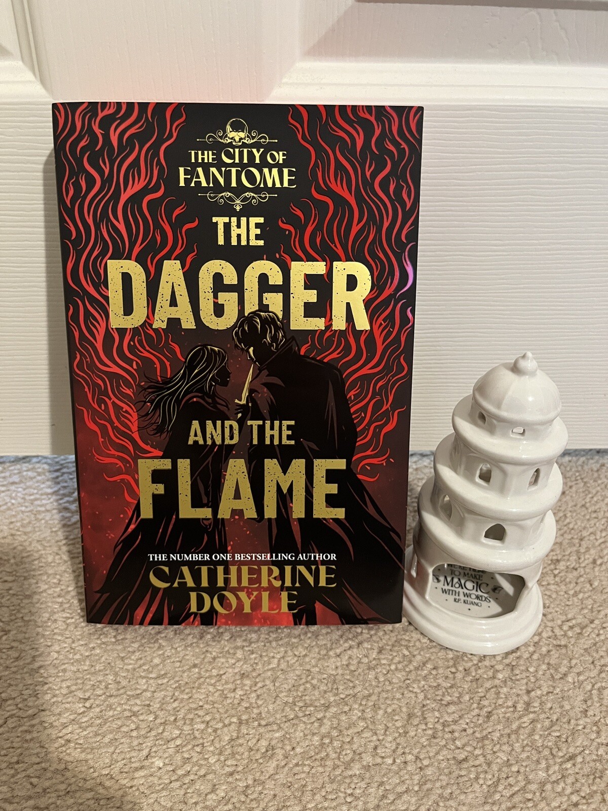 Fairyloot September YA 2024 The Dagger and the Flame + Babel Tealight R F Kuang