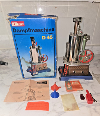 Wilesco D 45 Live Steam engine Includes manual & accessories