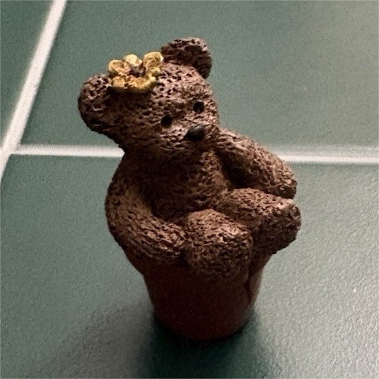 Cairn Studio Martha HUM Hand Painted Brown Resin Miniature Bear Figurine