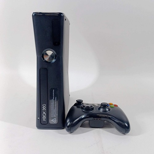 Microsoft Xbox 360 S 4GB Schwarz 1439