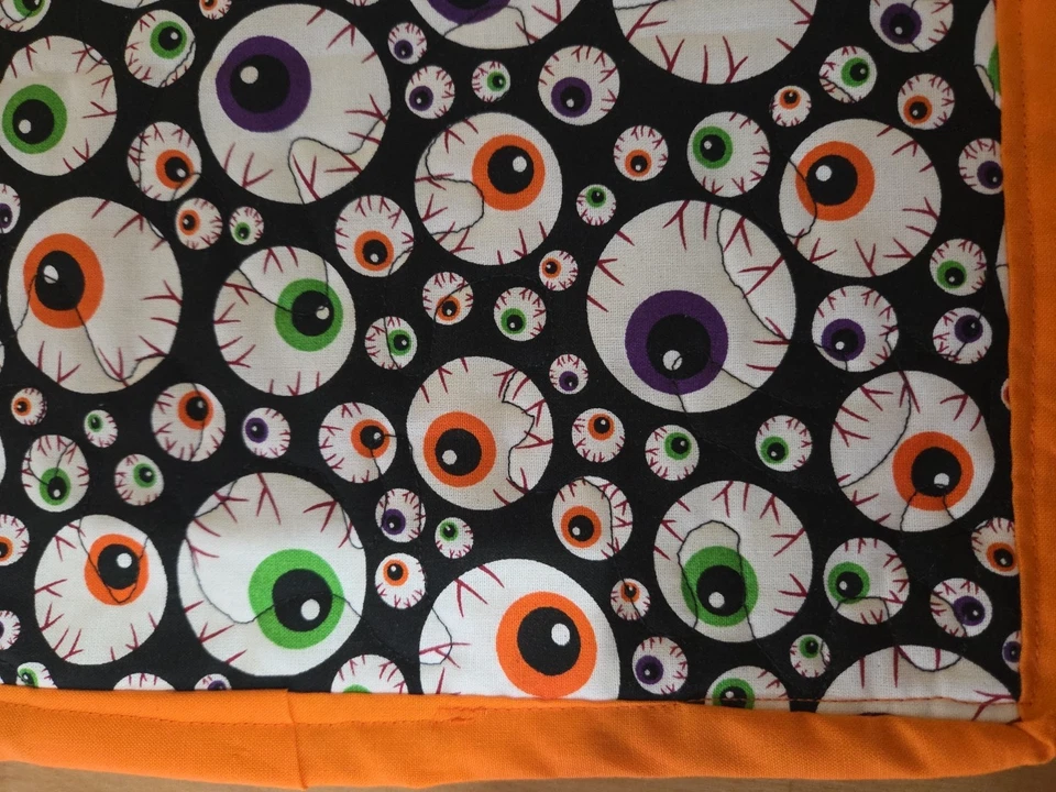NEW! 2 Reversible Halloween (Eyeballs/Polka Dots) Place Mat by Jeanie's Designs - Image 3 of 4
