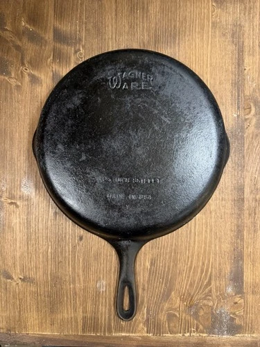 Large Wagner Ware #10 Cast Iron Skillet Frying 11 3/4" Made In USA