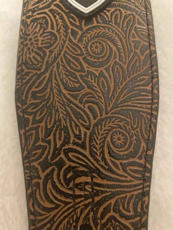 Correa para guitarra/bajo. "Vinilo PU de 2,5"" de ancho con patrón en relieve" Foto 4 de 4