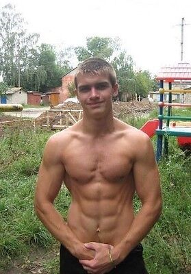 Shirtless Male Athletic Farm Boy Flexing Muscular Hunk Blond Dude PHOTO ...