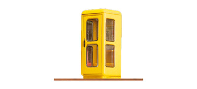 BRAWA 5442 HO Scale Closed Phone Booth 90s Yellow (Height 27mm)