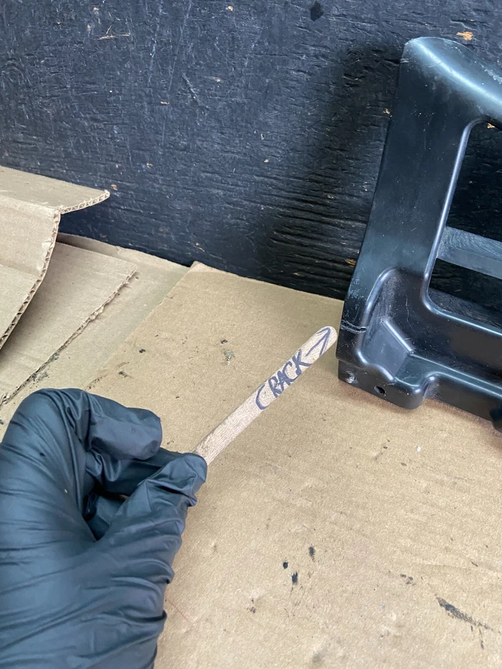 Soporte de rejilla central para Hyundai Veracruz 2007 a 2011 OEM O8104 DG Foto 4 de 4