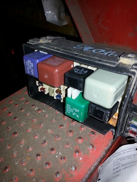 1999 toyota camry cigarette lighter fuse location CAMRY 1999 Fuse Box Engine 997420