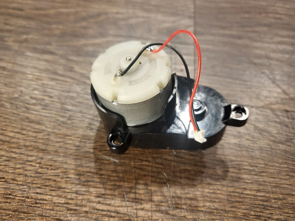 Ziglint D5 Robot Vacuum - Edge Brush Sweeper Motor - Image 2 of 2