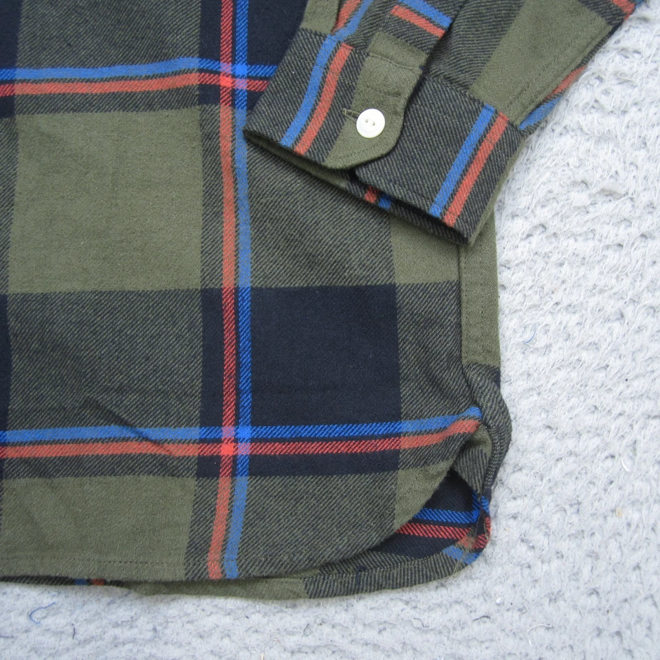 Levis Shirt Men L Green Plaid Button Up Workwear Relaxed Fit Utility Pockets NWT - Image 3 of 4