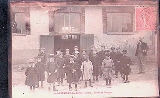 CPA Ste GENEVIEVE des BOIS Loiret les élèves de l'école de garçons