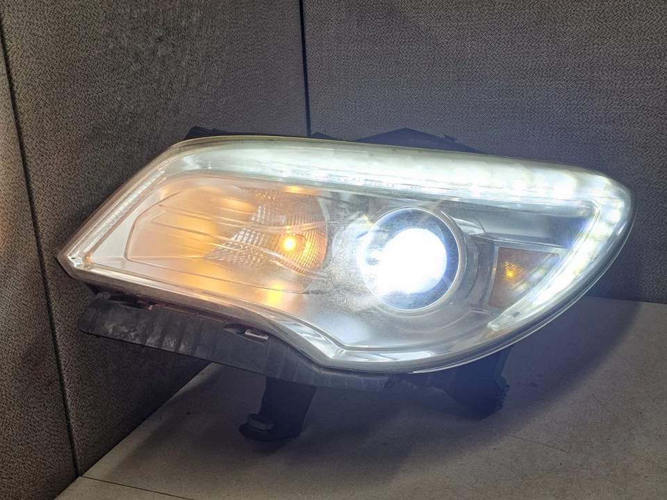 Conjunto de lámpara de faro Buick Enclave LH 2013-2017 conductor xenón HID NO AFS fabricante de equipos originales Foto 4 de 4