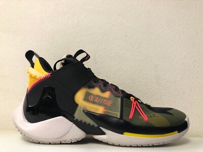 Nike Jordan Why Not .2 SE Black Flash Crimson Amarillo AQ3562-002 Men's Size 9.5
