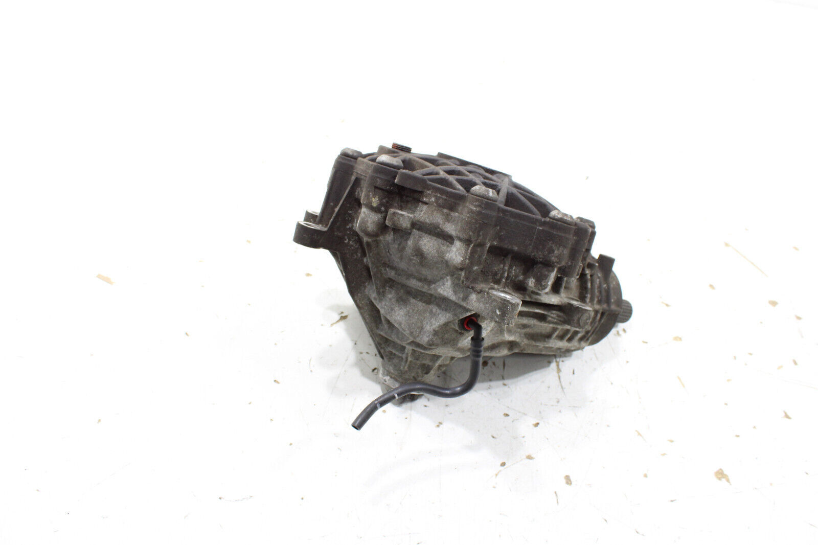 2017 - 2020 MASERATI LEVANTE 3.0L AWD FRONT DIFFERENTIAL AXLE CARRIER OEM